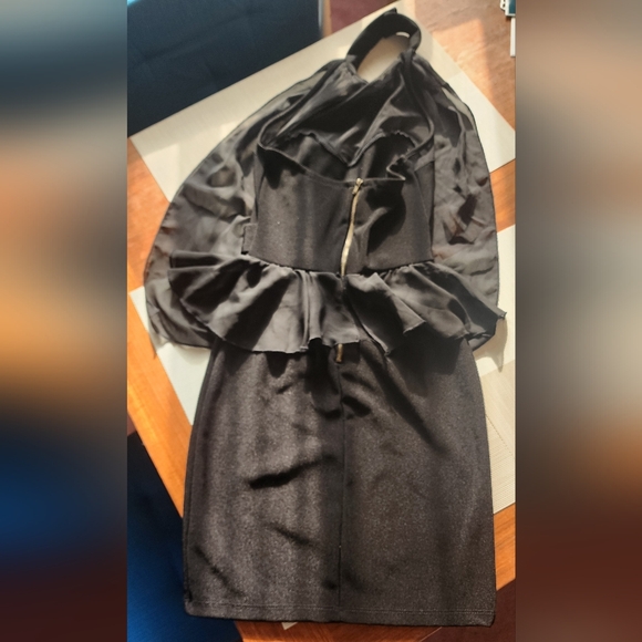 GUESS Black Formal Dress - Picture 11 of 12